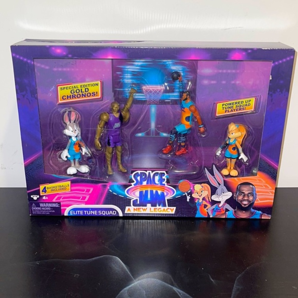 Warner Bros and Moose Toys presents : Space Jam A New Legacy Elite Toon Squad